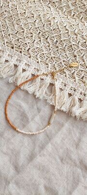 Rocaille anklet beige cognac