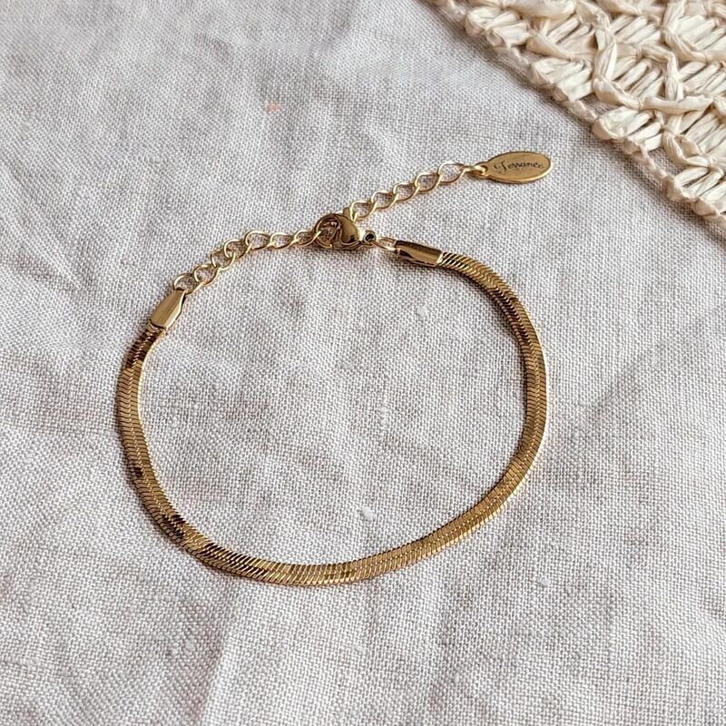 Snake bracelet