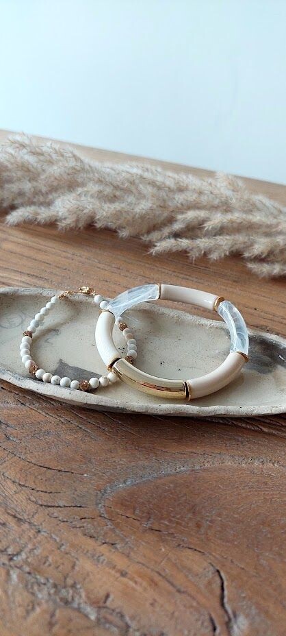 Tube bracelet beige