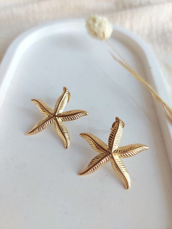 Summer star earrings