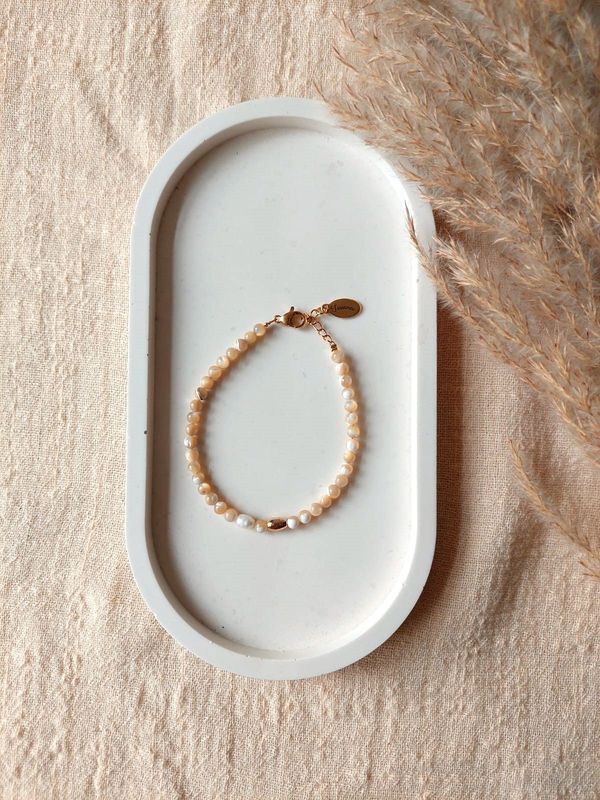 Isla shell bracelet small