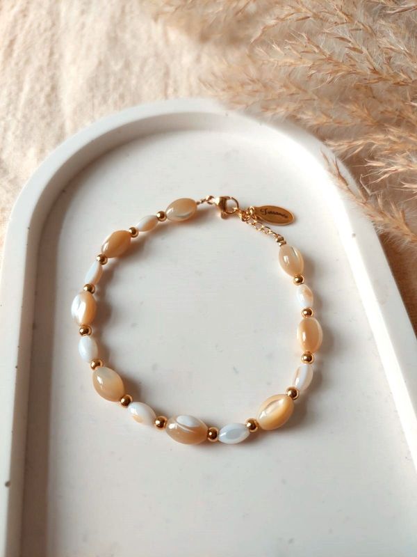 Isla shell bracelet ovaal