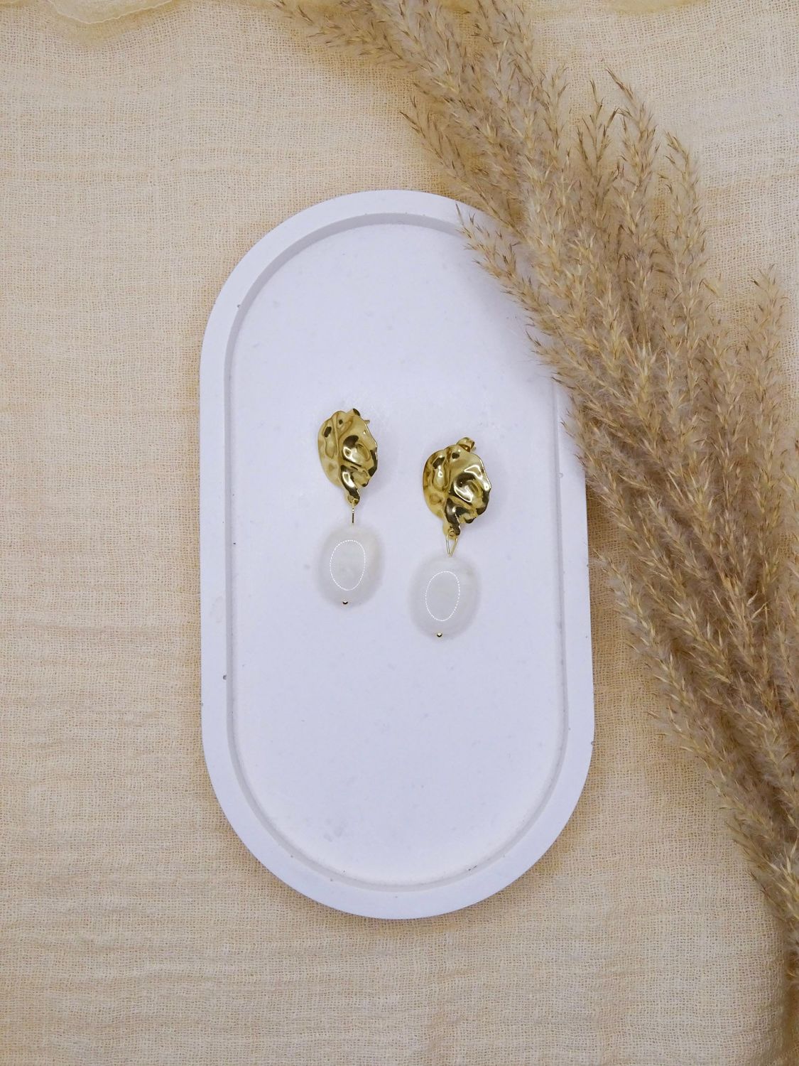 Terra white earrings