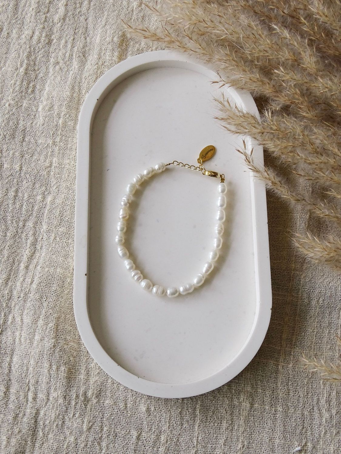 Ivy pearl bracelet