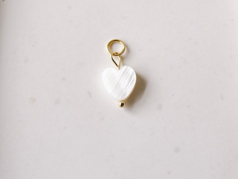 Charm - shell love Charm - shell love