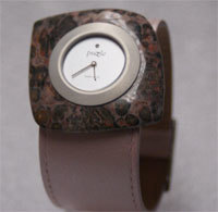 Puzzle Uhr in Rosa