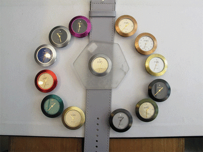 Farbpalette Puzzle Uhren