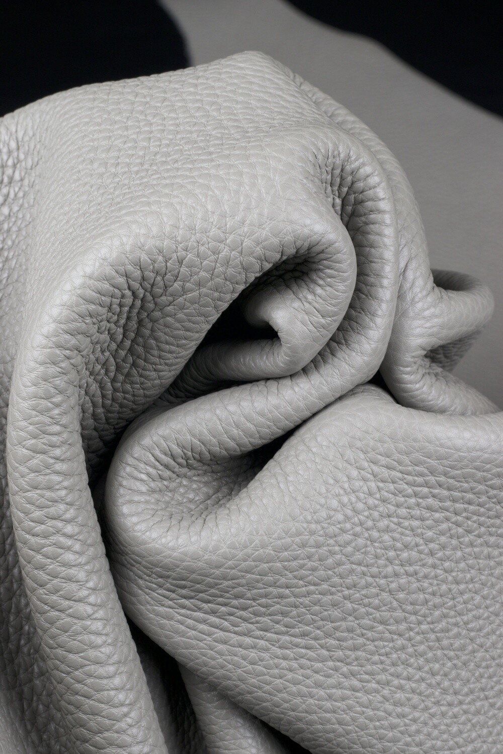Pebbled Leather - Warm Grey