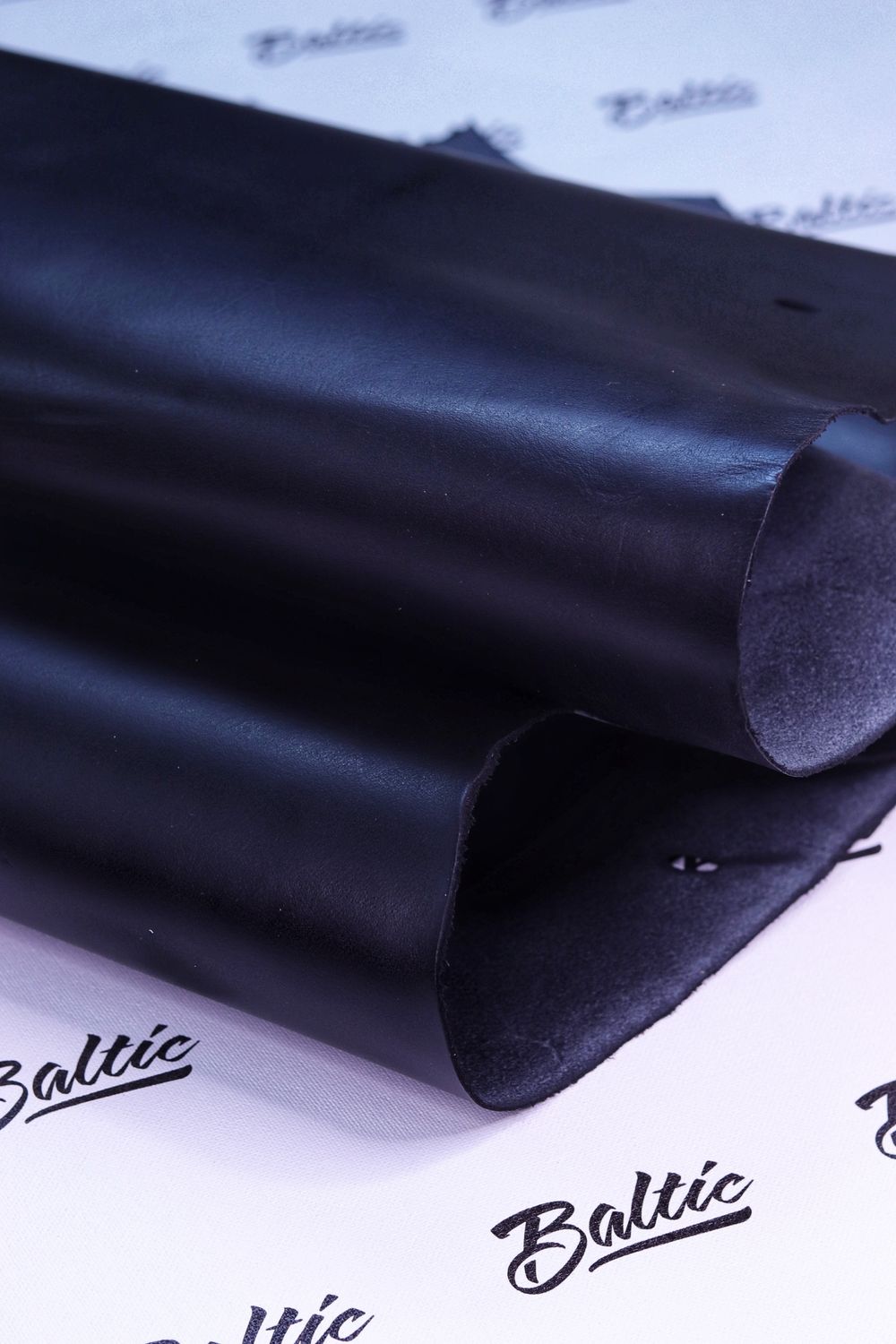 Lituanica Belly - Black