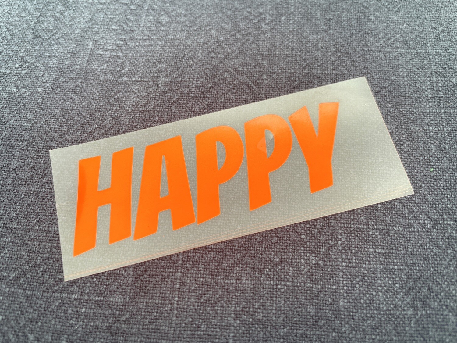 Statement Plot "Happy" Neonorange