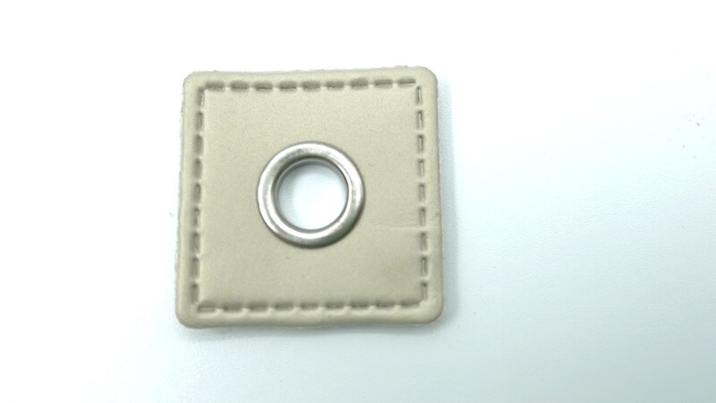 Ösen Patch Quadrat Kunstleder Öse 0,8 cm Durchmesser Creme Weiß glänzend