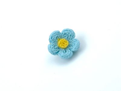 Knopf "Häkel Blume"Hellblau Gelb 1,7 cm Durchmesser