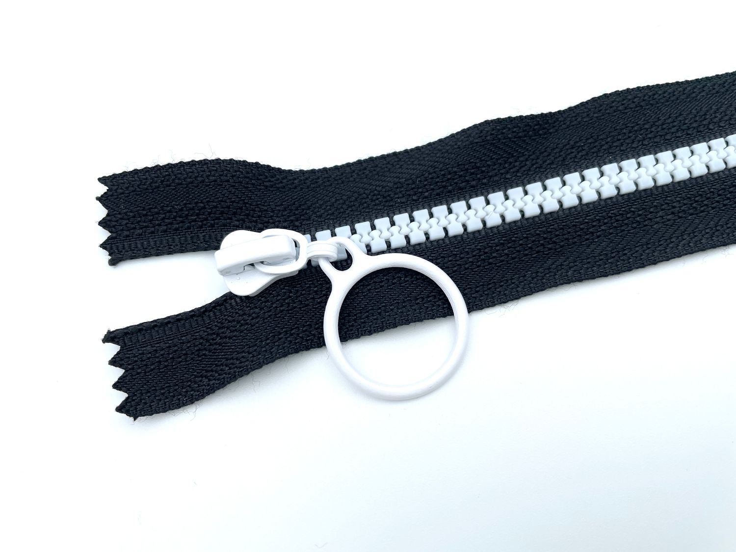 Reißverschluss mit Ring Zipper 25 cm Schwarz Weiß nicht teilbar