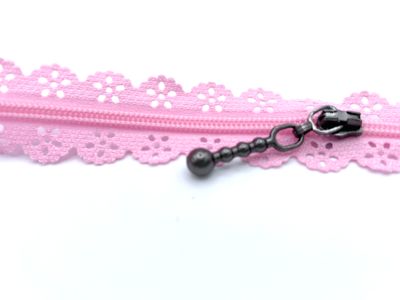 Spitzen Reißverschluss Set Rosa 1 Meter + 3 Zipper Spitzen Reißverschluss Set Rosa 1 Meter + 3 Zipper
