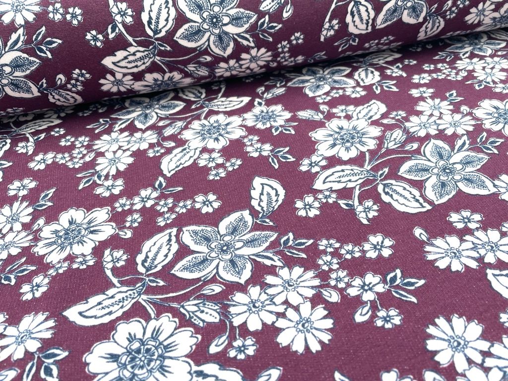 Digitaldruck Sommersweat "Winter Blossom" Beere French Terry geraut