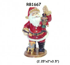 Santa Painting a Nutcracker