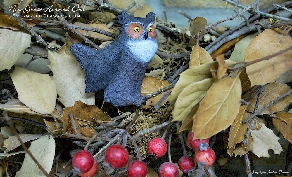Great Horned Owl | Hand Painted Christmas Ornament &amp; Decorative Magnet