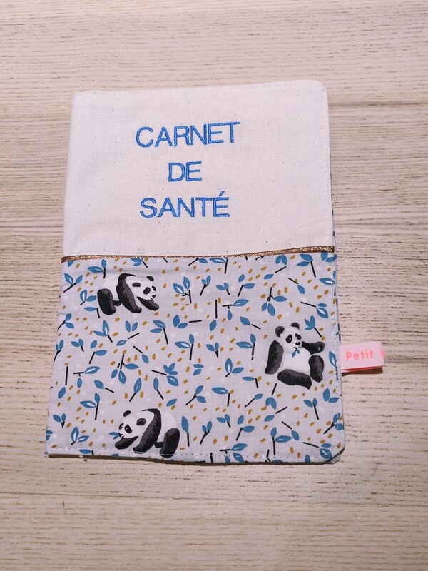Protège carnet de santé