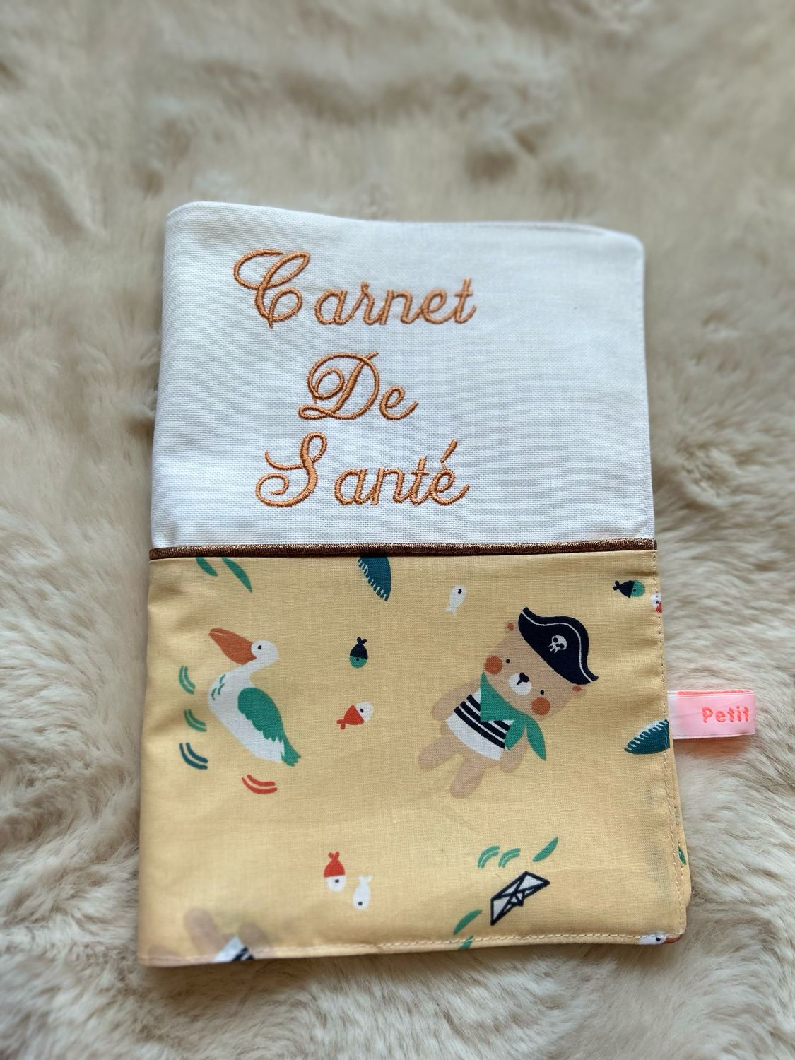Protège carnet de santé