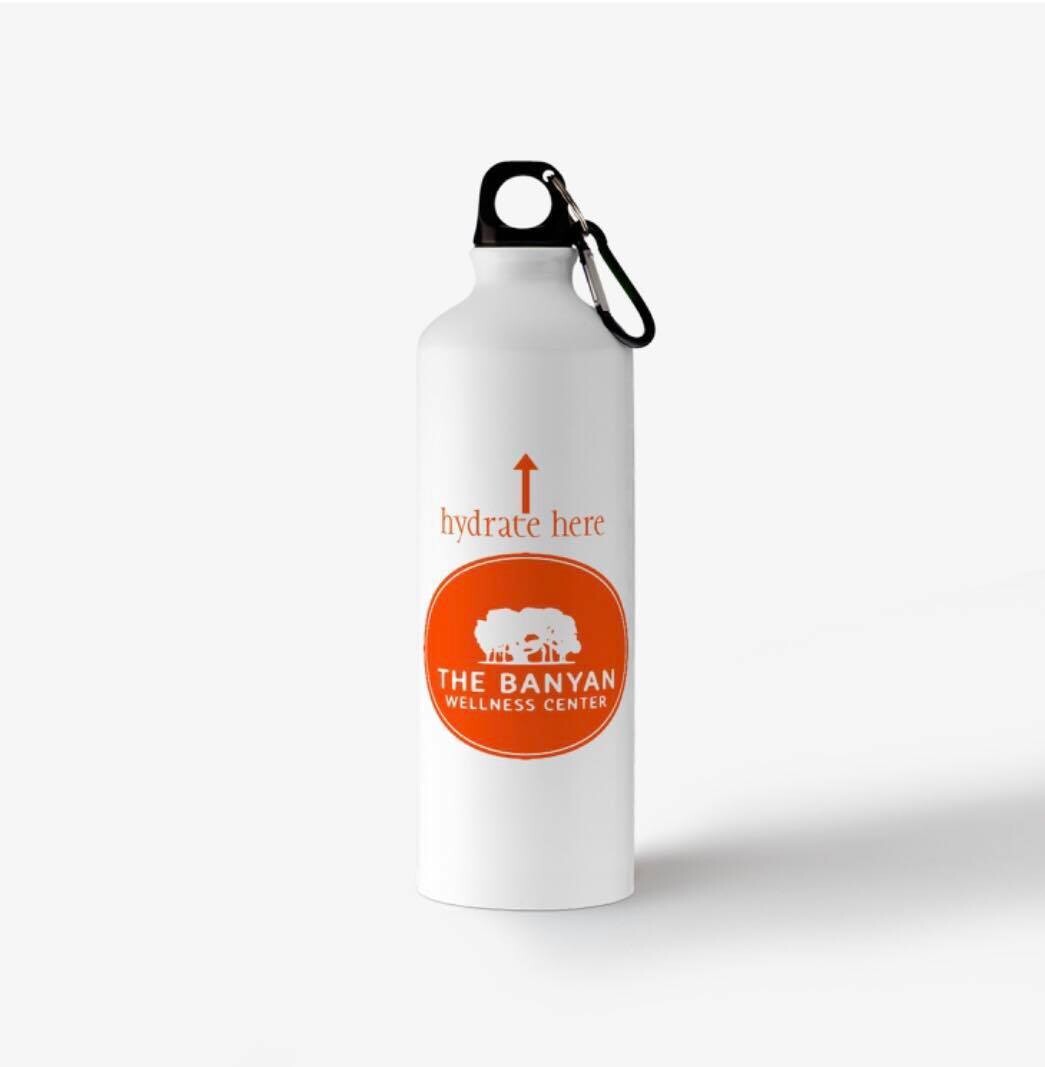 Aluminium Water Bottle with Carabiner – 770 ml