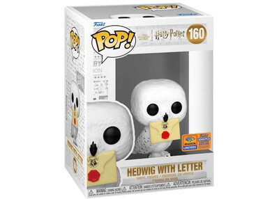 HEDWIG WITH LETTER