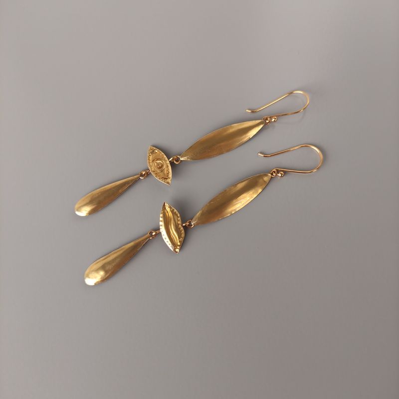 Eye &amp; Lips earrings