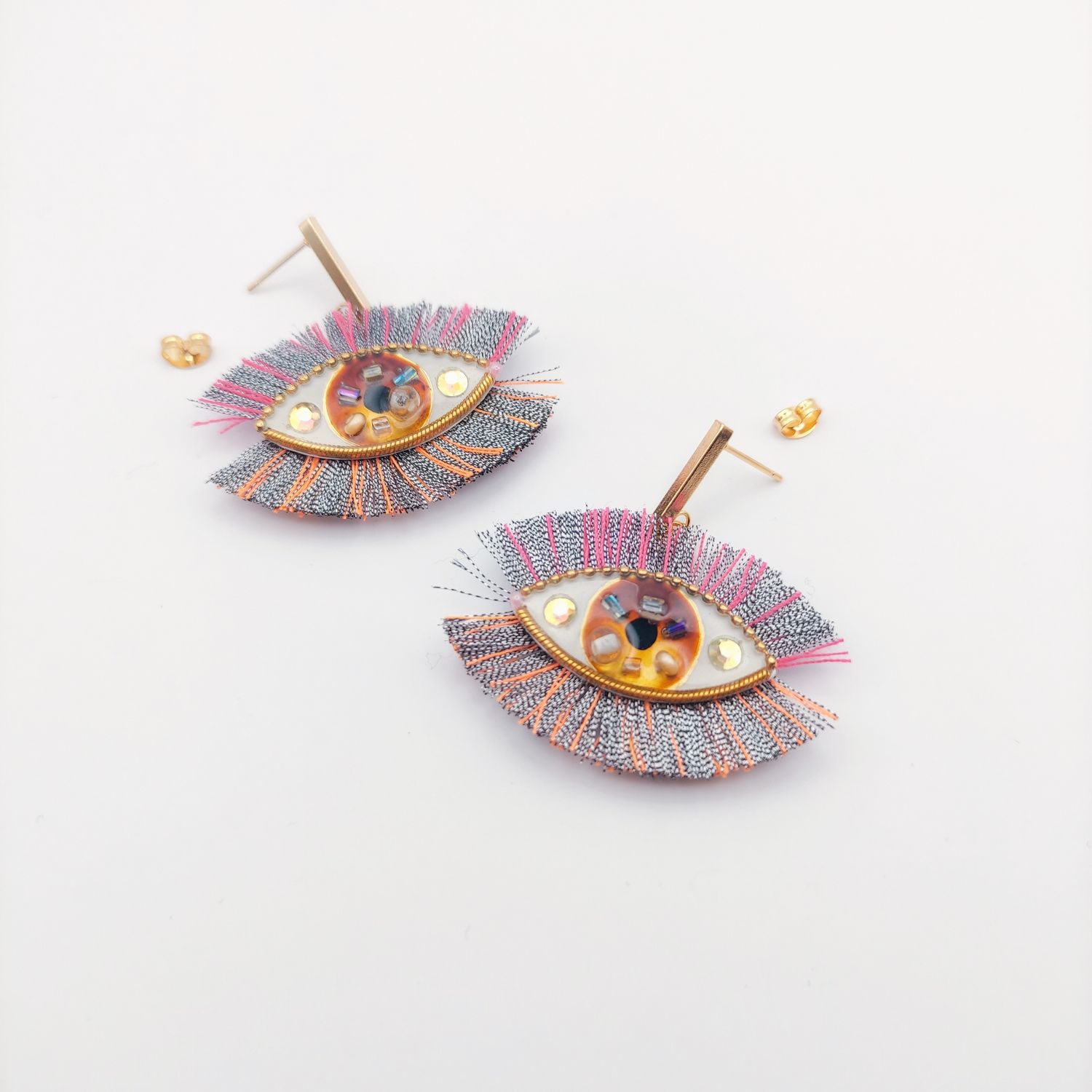 Eye Earrings with Lashes