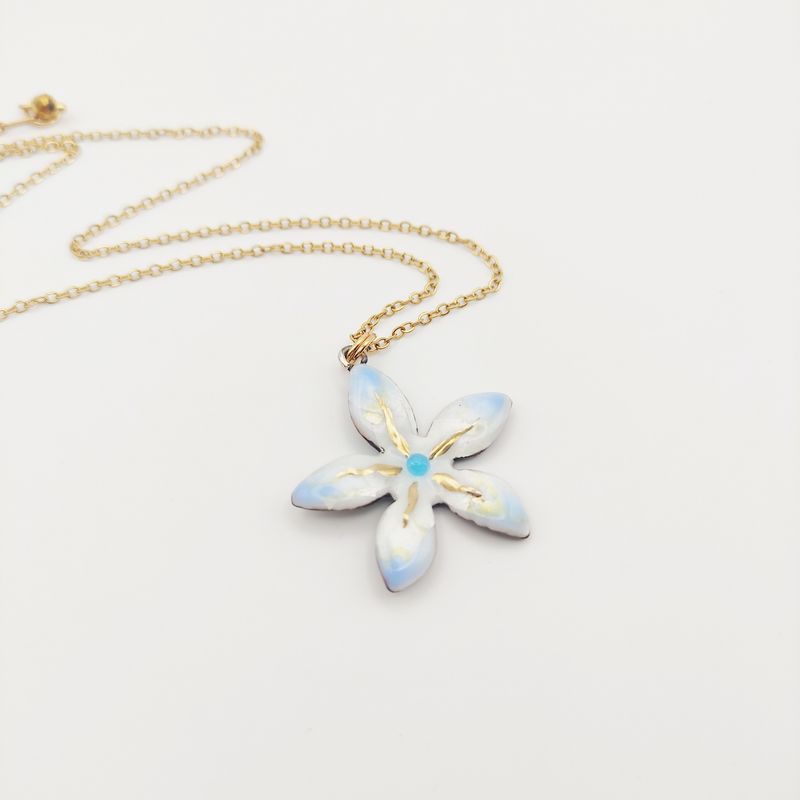 Flower Pendant