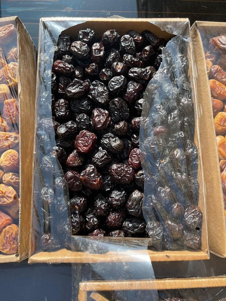 عجوة المدينة المنورة