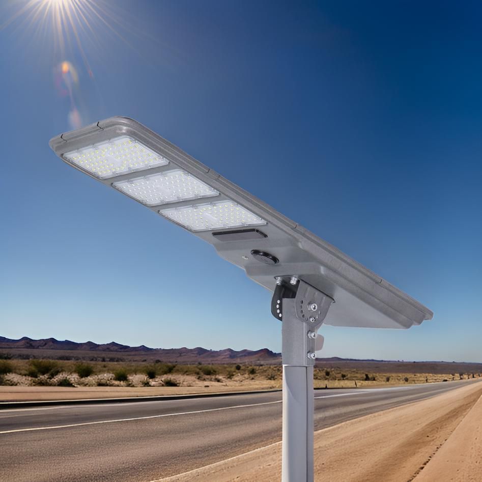 Lampione ad Energia Solare 600w 186 LED Batteria 40Ah durata illuminazione continua oltre 16 ore IP65+ con sensore di movimento