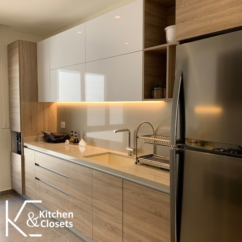 Glossy Modern Kitchen