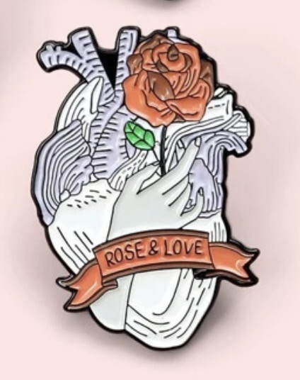PIN Corazón rose and love