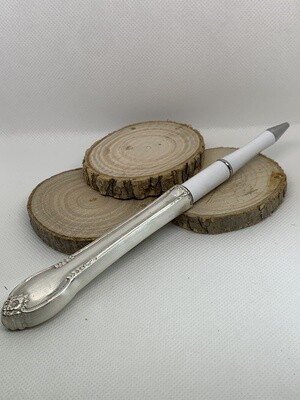 Seam Rippers &amp; Pens