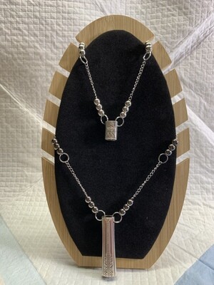 Pendants &amp; Necklaces