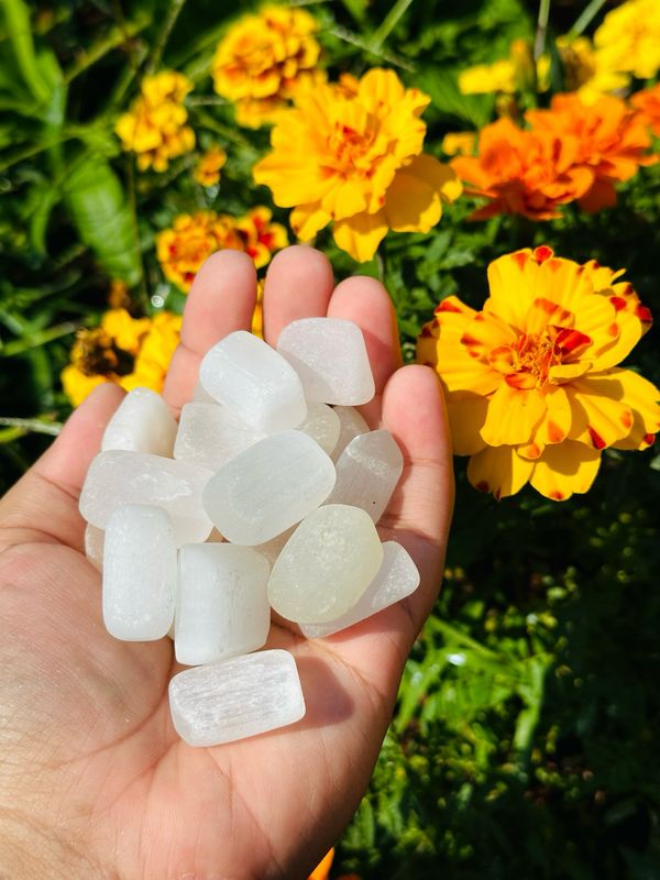 Selenite Tumbles