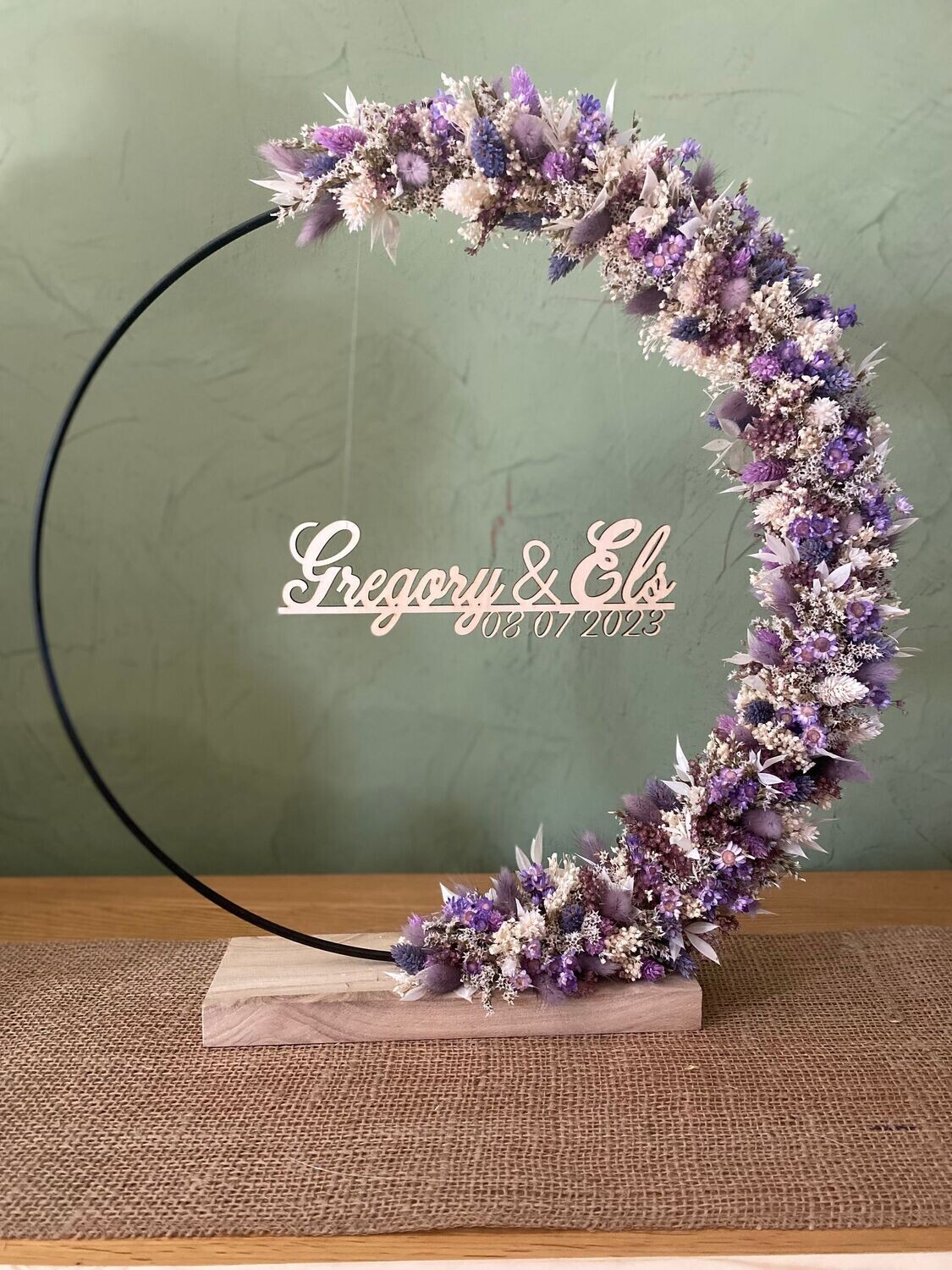 Flowerhoop Angele Gepersonaliseerd + datum