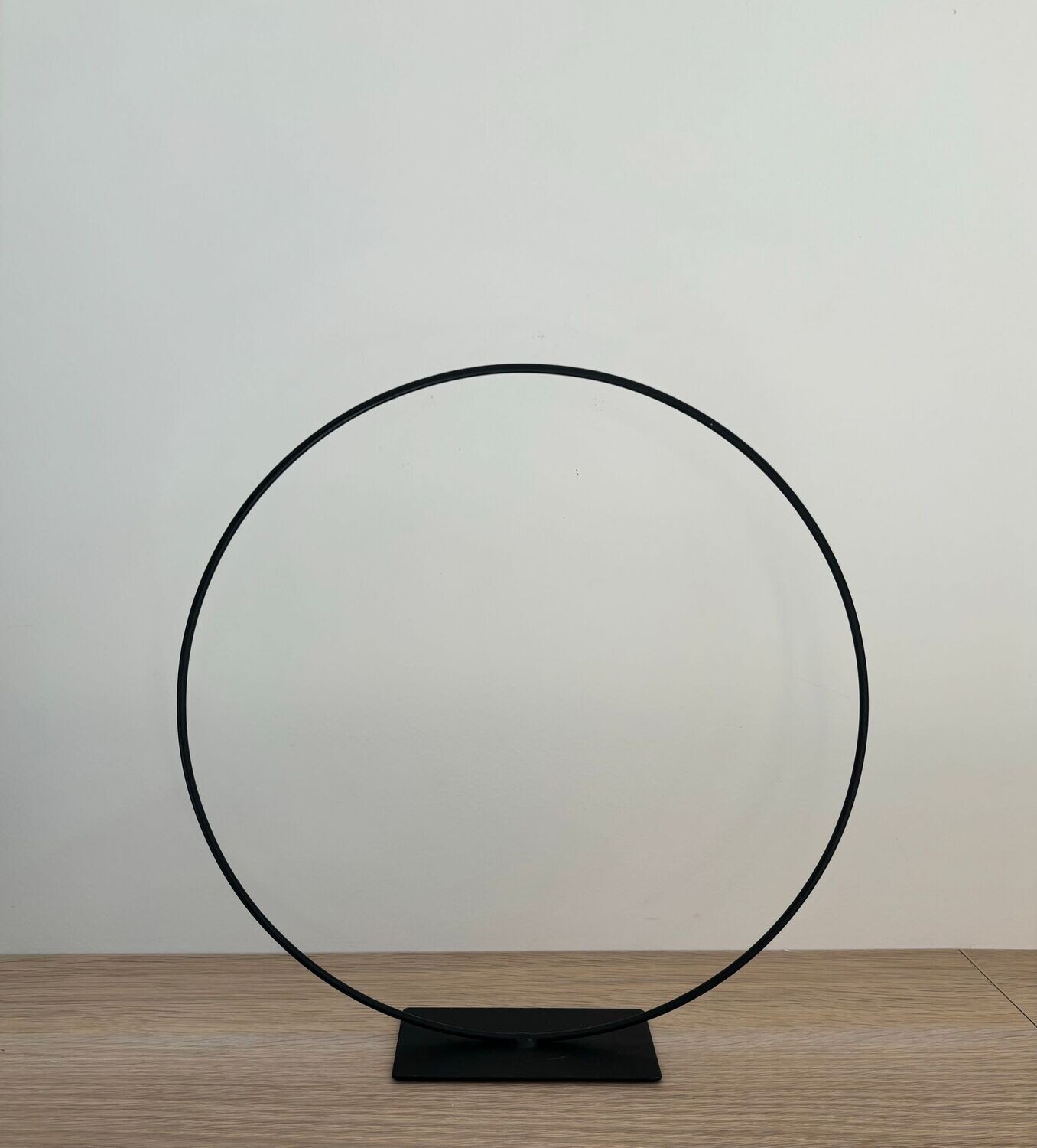 Cirkel 25 cm met Metalen voet (zwart)