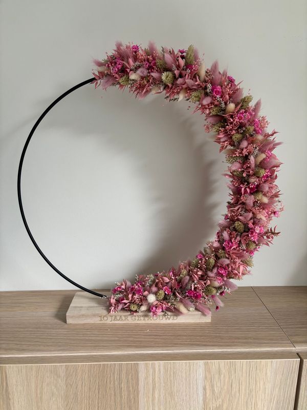 Flowerhoop Majesty