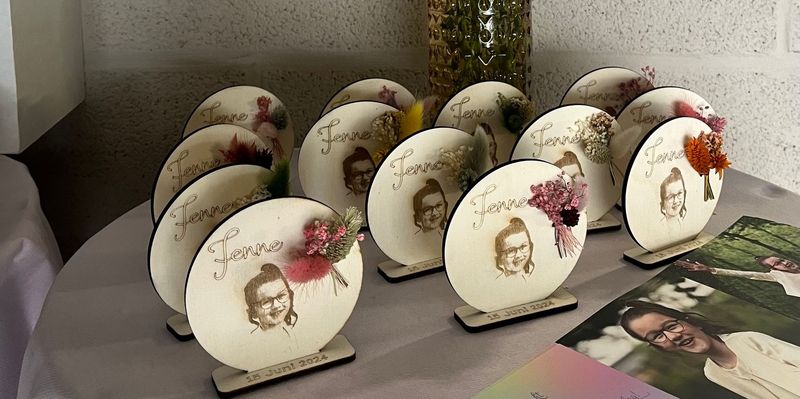 Houten schijfje gepersonaliseerd met foto