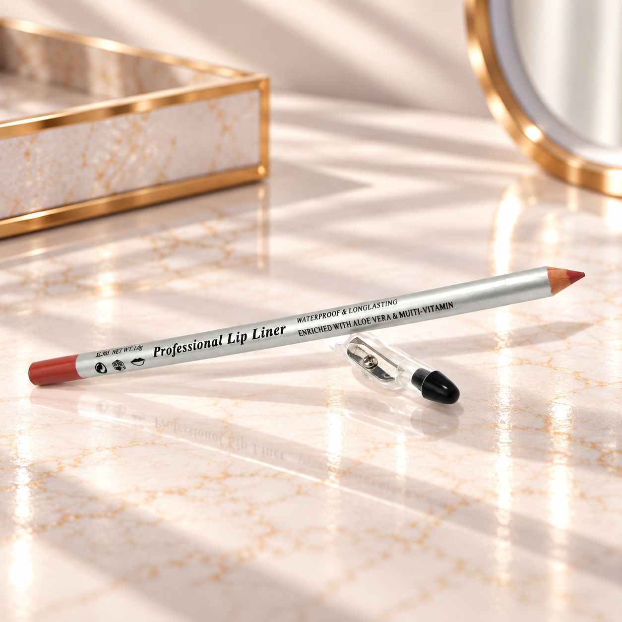 Lip Liner w/sharpener 305 Raisin
