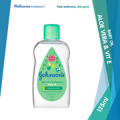 Johnson&#39;s Aloe Vera with Vitamin E Baby Oil - 125ml