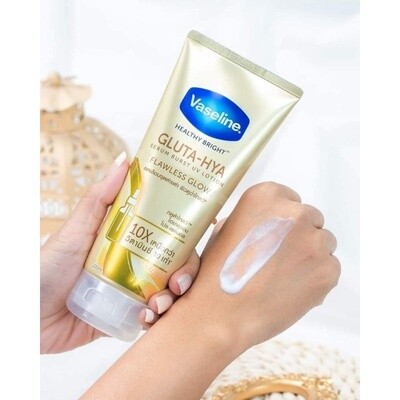 Vaseline Gluta-HYA Flawless Glow 330ml (Watsons PH 🇵🇭)