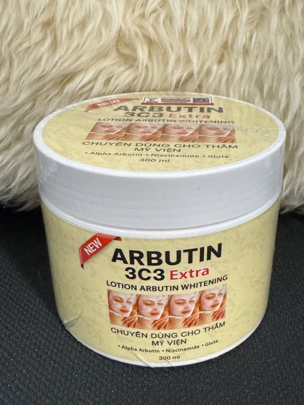 Arbutin 3C3 Extra Whitening Lotion 300ml