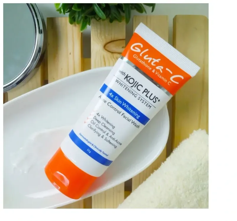 Gluta-C with Kojic Plus Lightening Acne Control Face Wash 50g
