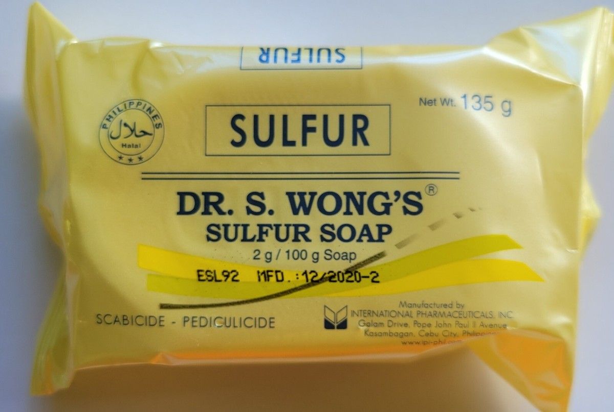 Dr. S. Wong's Sulfur Soap with Moisturizer &amp; Aloe Vera 135g