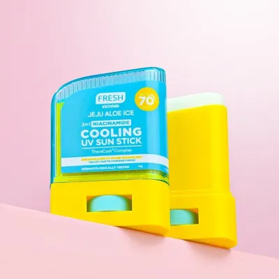Aloe Ice 3 in 1 Niacinamide Cooling UV Sun Stick SPF 70 15g