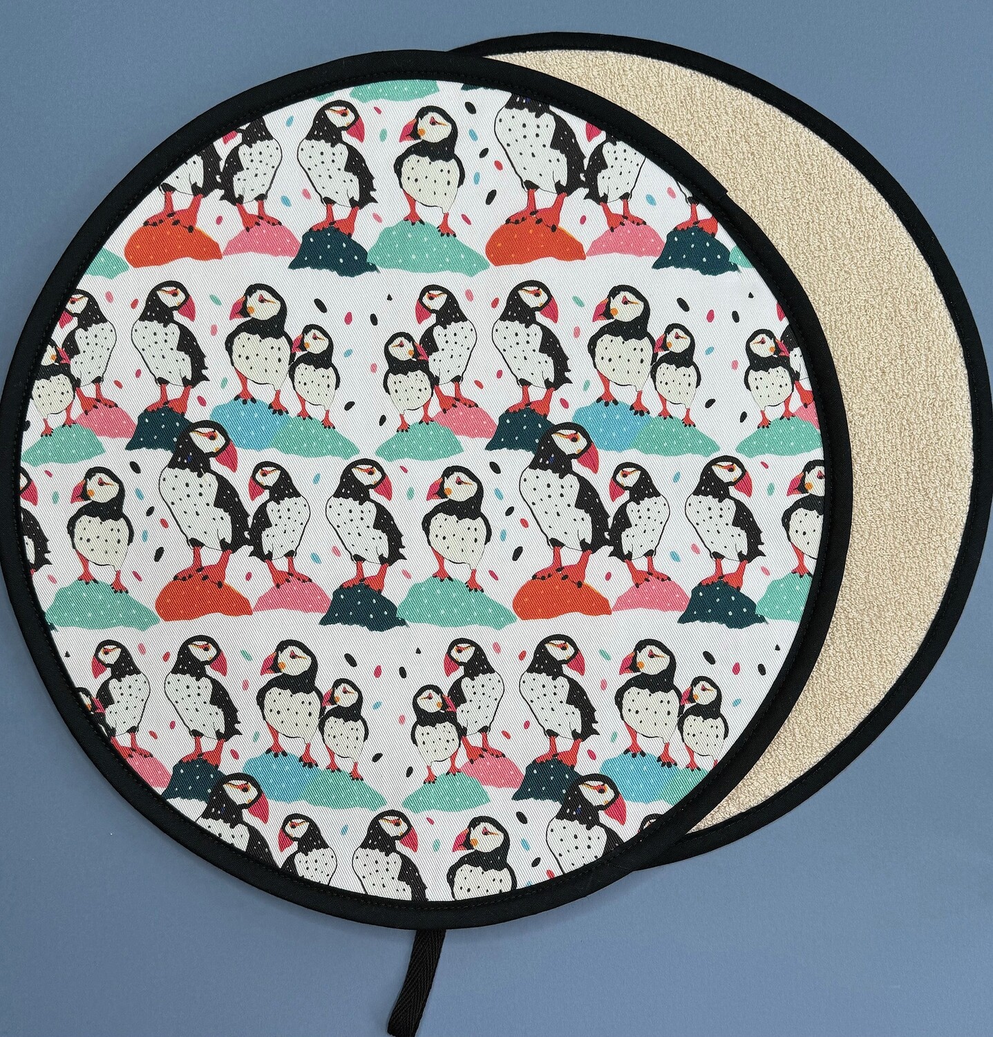 Aga - "Puffins family"
