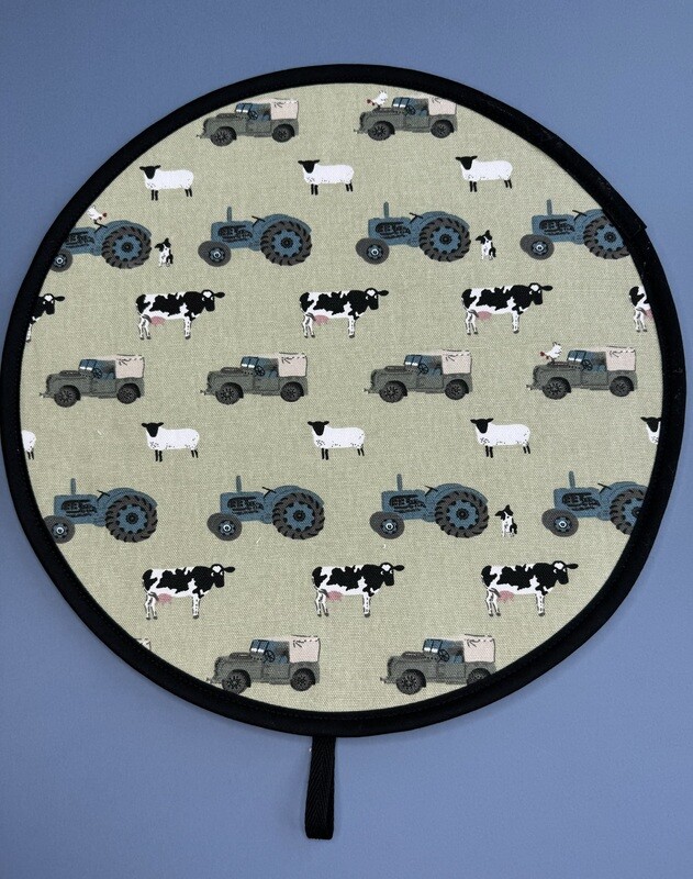 Aga - Sophie Allport "On the Farm"