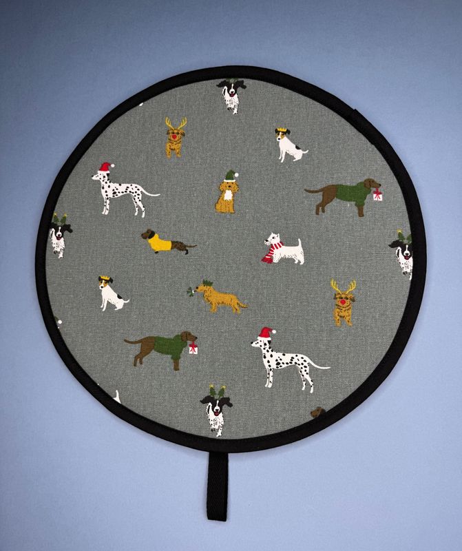 Aga - Sophie Allport "Christmas Dogs"