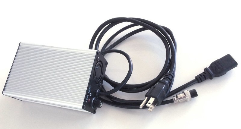 Triad SE / SF2 Charger